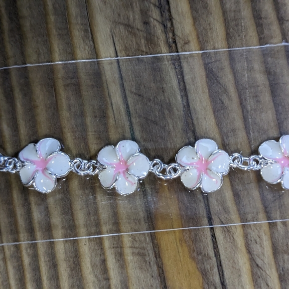 white/pink flower sterling silver bracelet NEW $75 - Picture 1 of 3